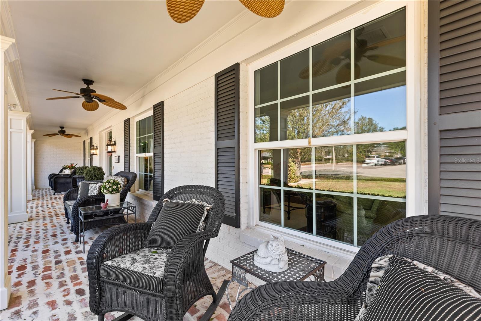 Image 3 of 40 For 1130 Park North Place