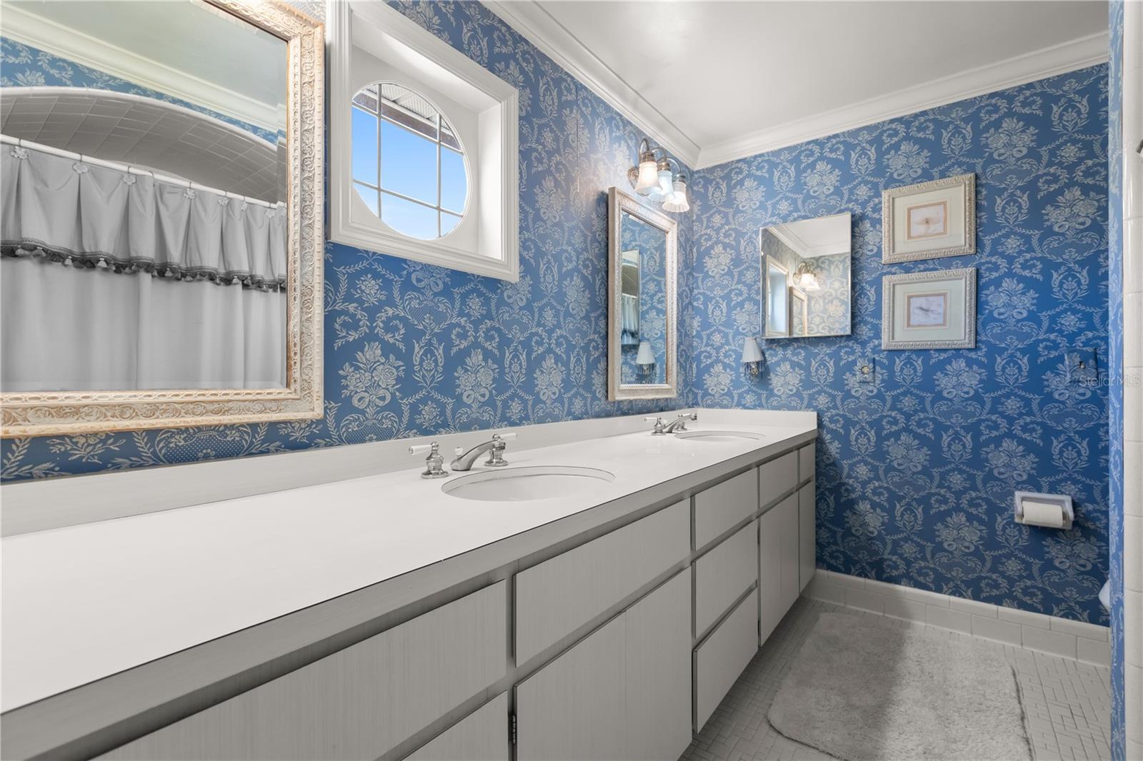 Image 30 of 40 For 1130 Park North Place