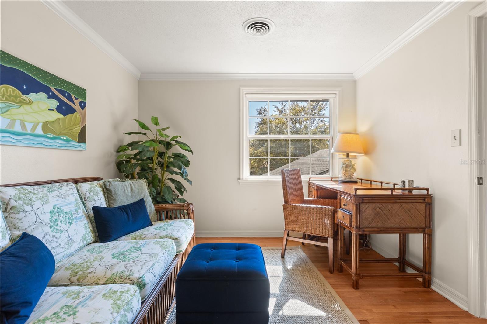 Image 31 of 40 For 1130 Park North Place