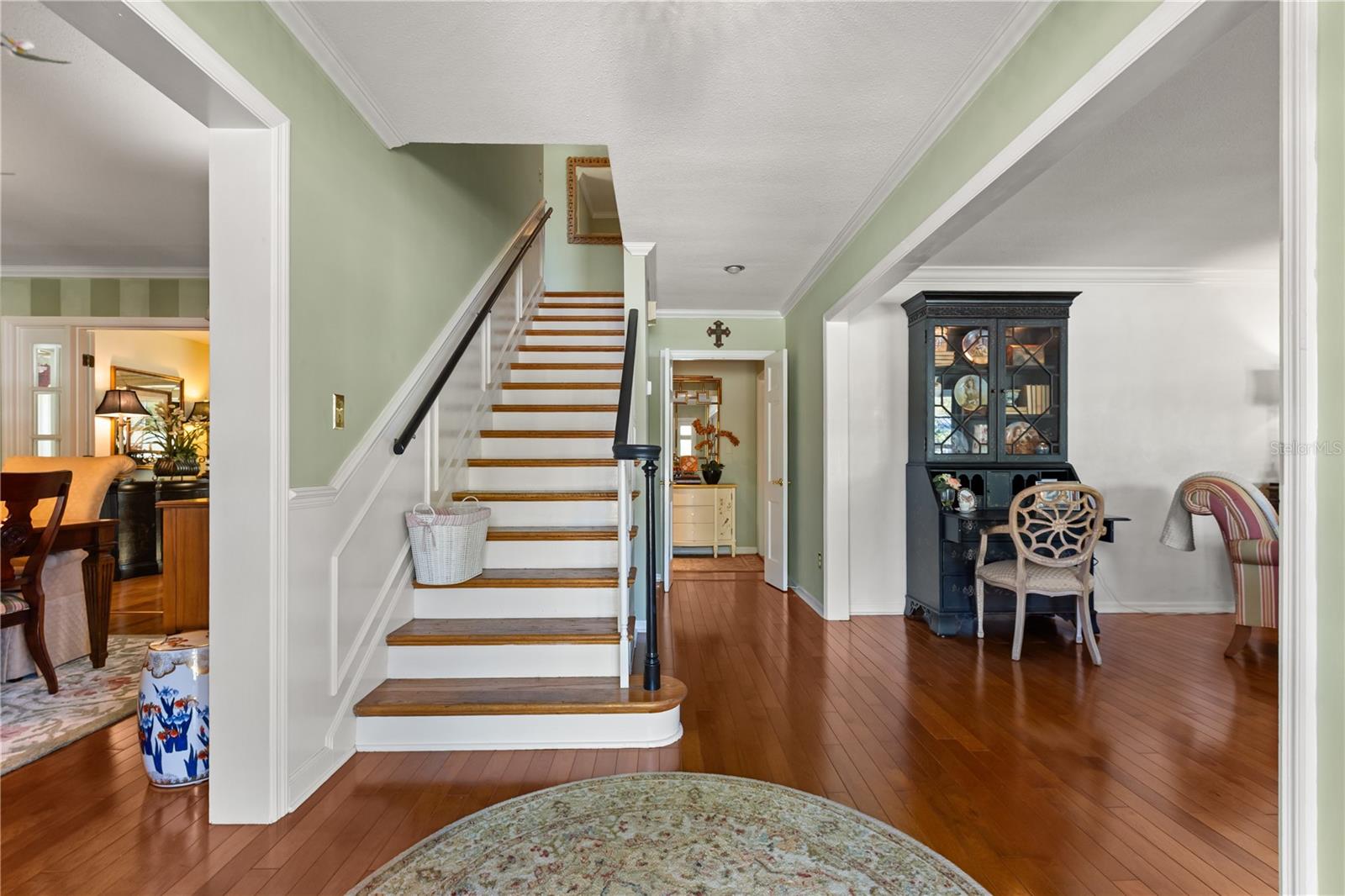 Image 6 of 40 For 1130 Park North Place