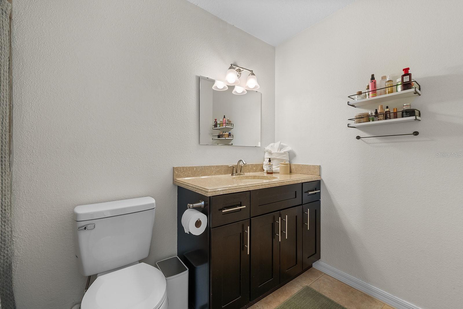 Image 33 of 85 For 9914 Janette Lane