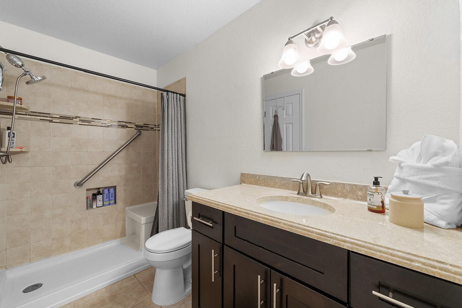 Image 34 of 85 For 9914 Janette Lane