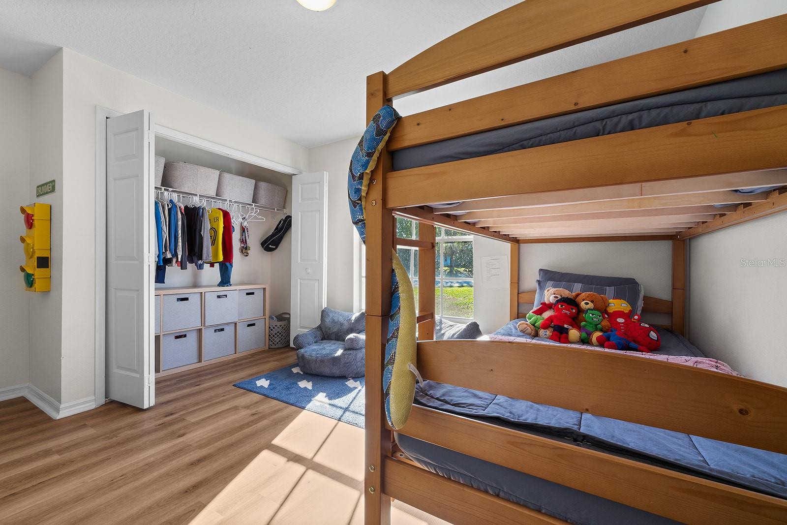 Image 38 of 85 For 9914 Janette Lane