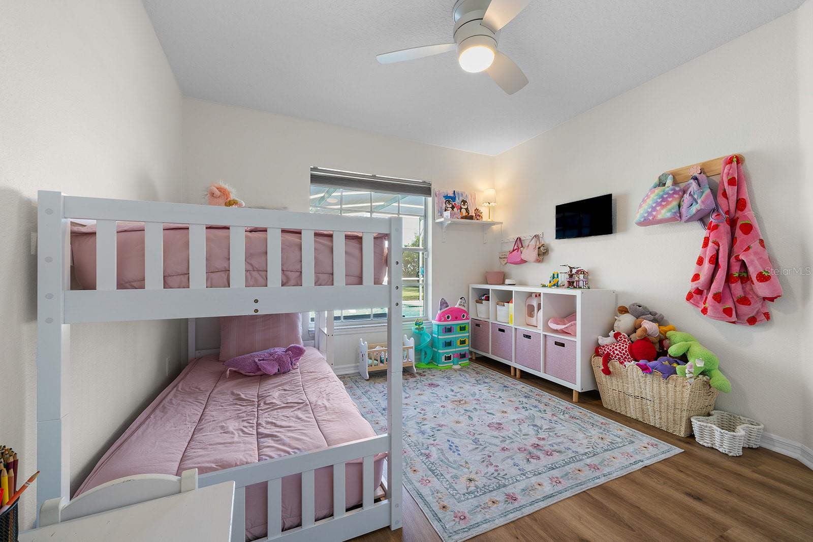 Image 42 of 85 For 9914 Janette Lane