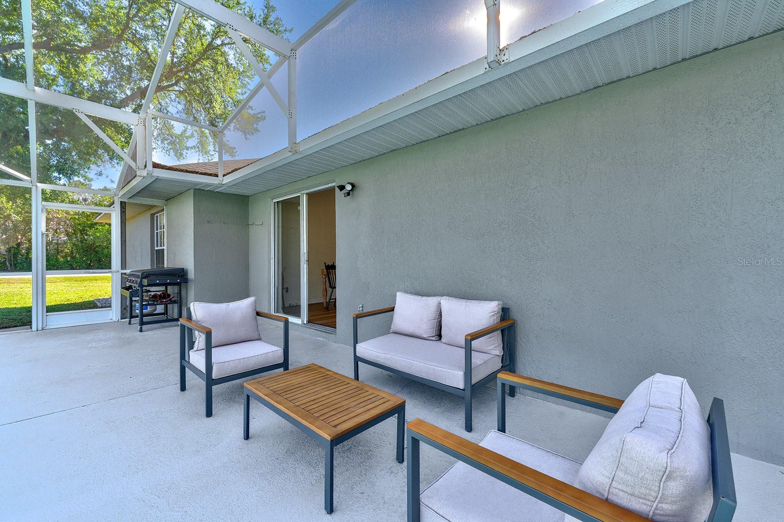 Image 49 of 85 For 9914 Janette Lane