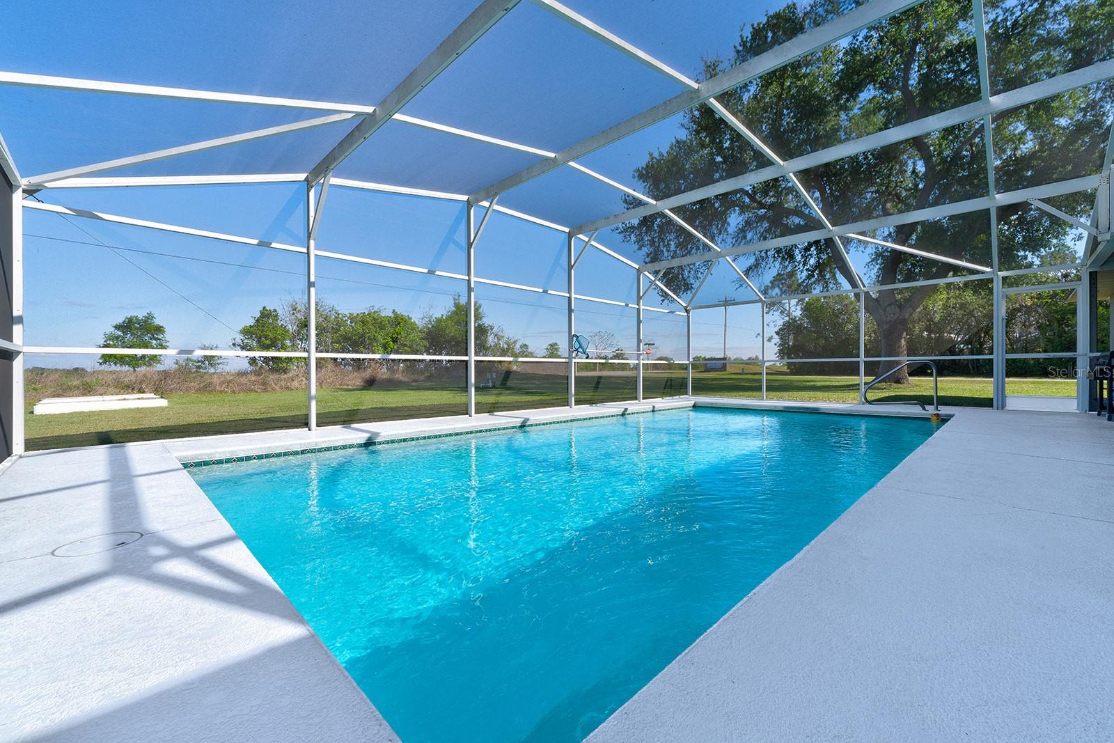 Image 53 of 85 For 9914 Janette Lane