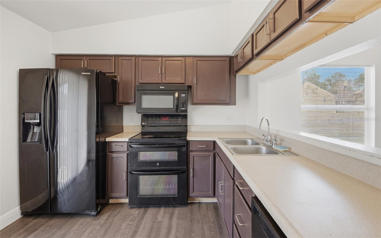 Image 11 of 30 For 2132 Avon Boulevard