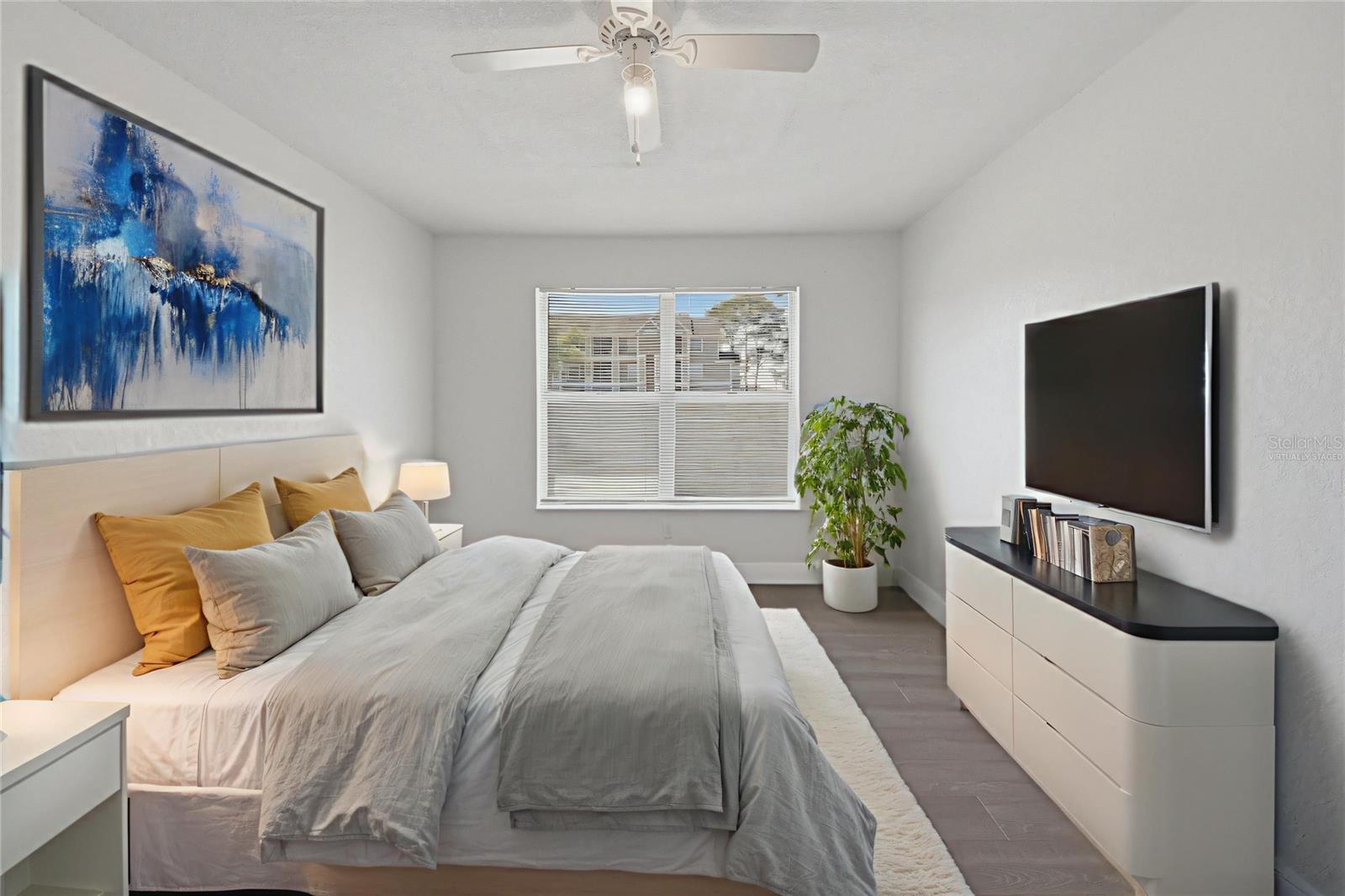 Image 13 of 30 For 2132 Avon Boulevard