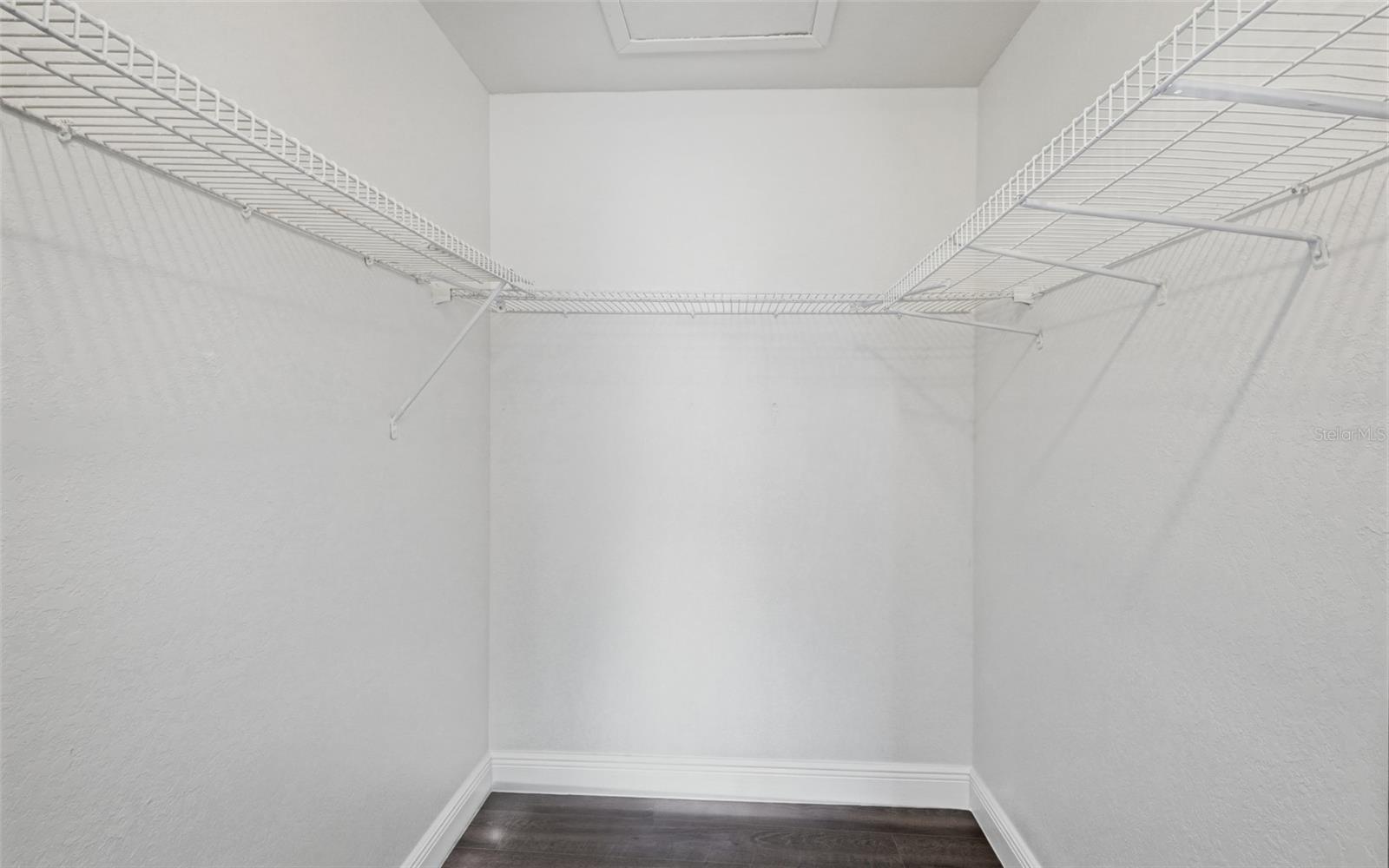 Image 19 of 30 For 2132 Avon Boulevard