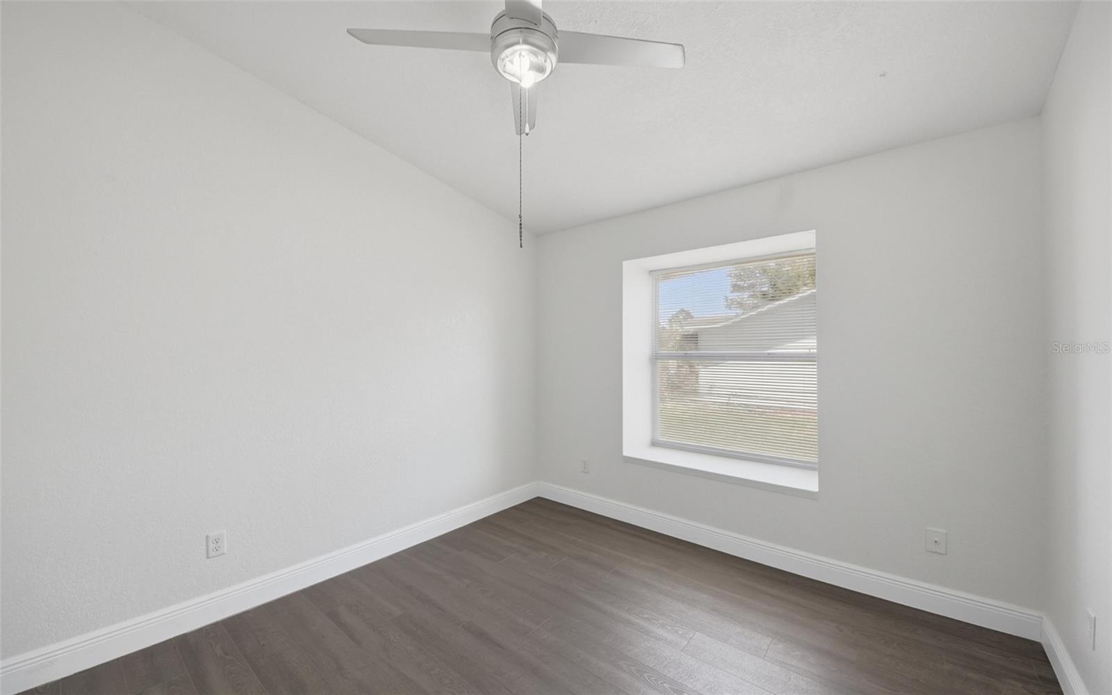 Image 24 of 30 For 2132 Avon Boulevard