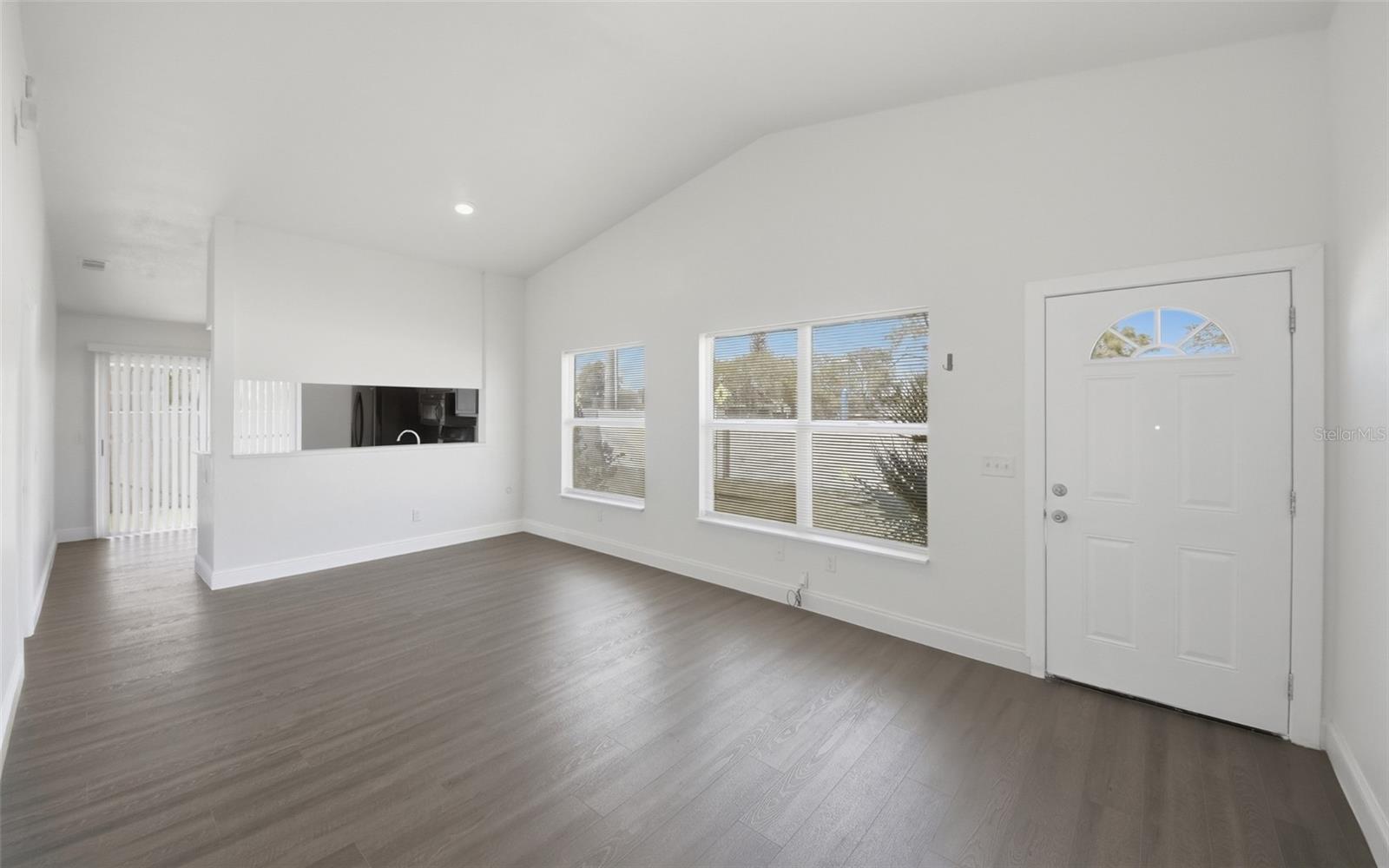 Image 3 of 30 For 2132 Avon Boulevard