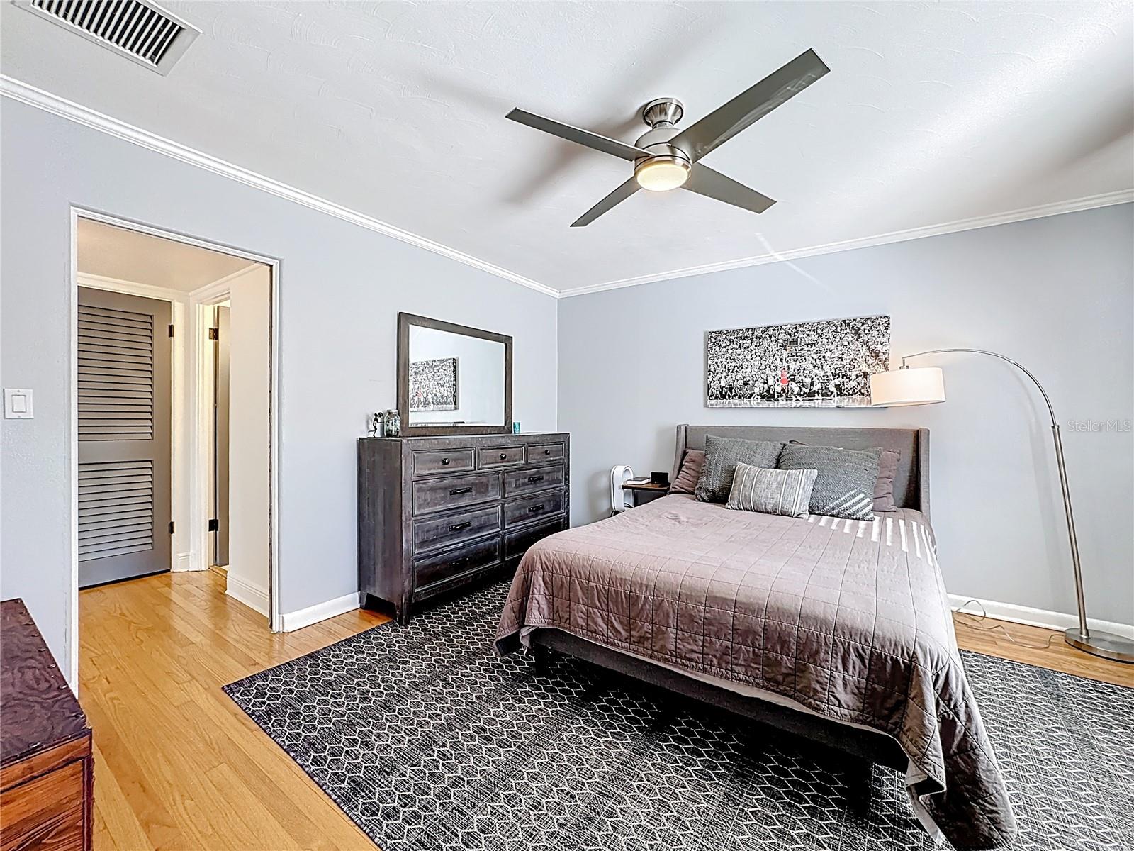 Image 20 of 58 For 3601 Neptune Drive