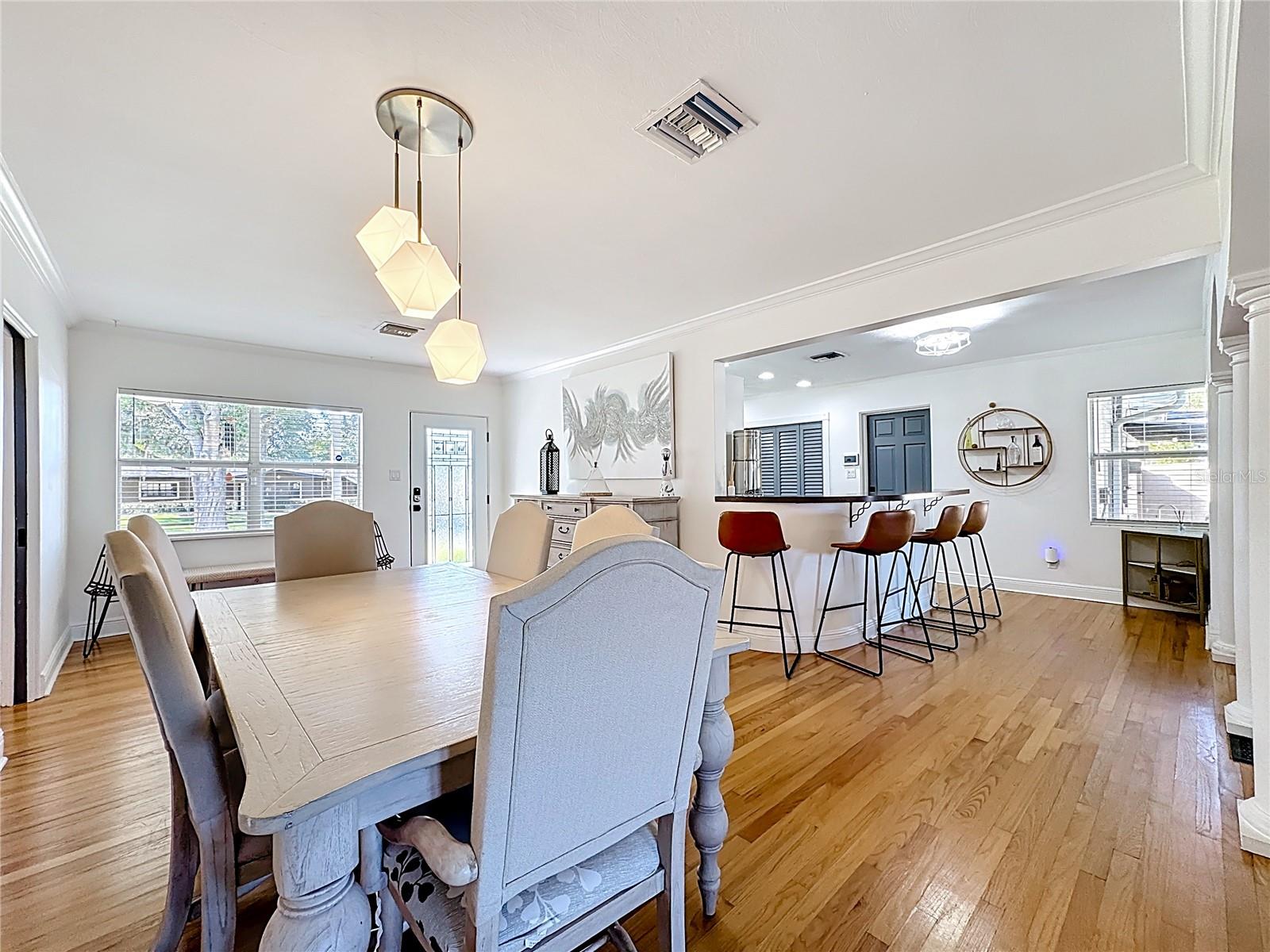 Image 6 of 58 For 3601 Neptune Drive