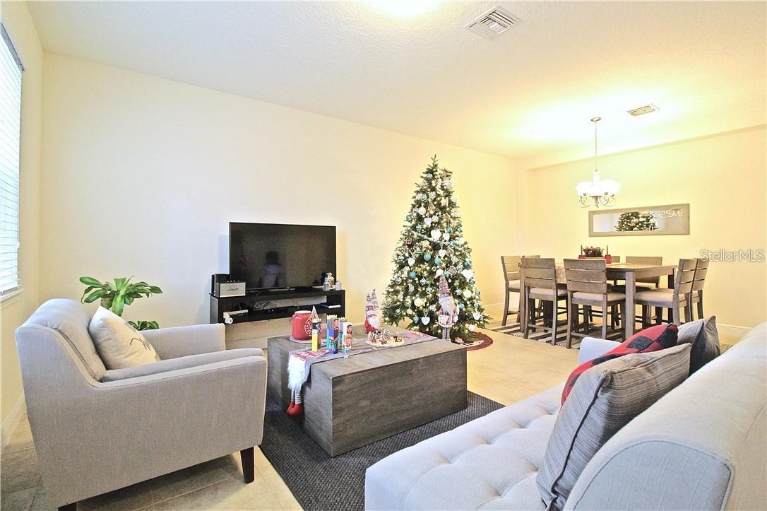 Image 6 of 21 For 12353 Via Derna Place