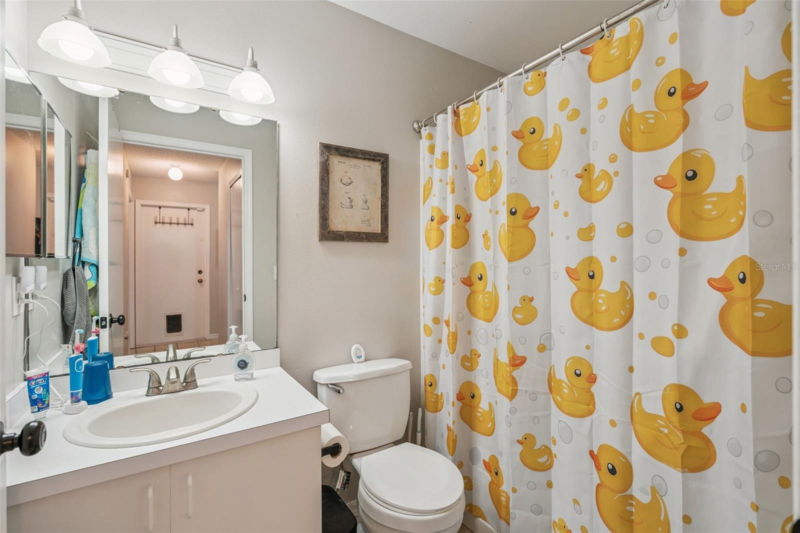 Image 25 of 29 For 190 Kelly Circle