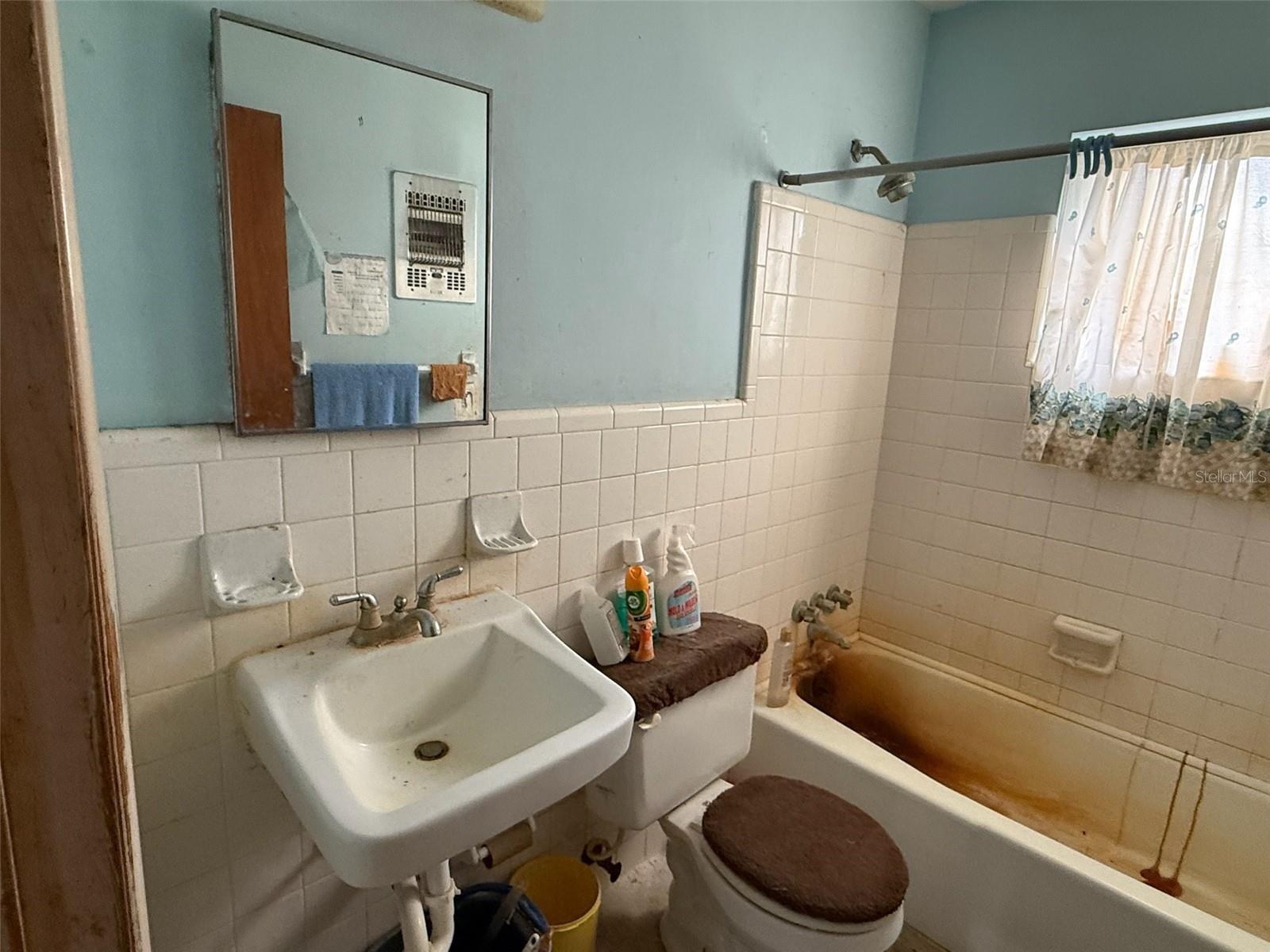 Image 18 of 38 For 3802 Avenue N