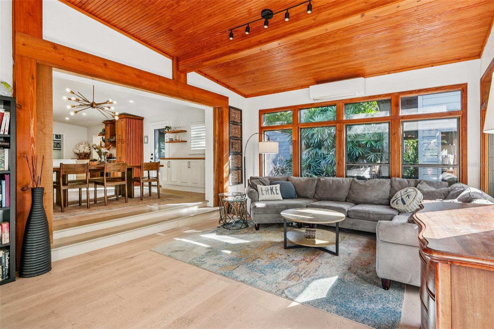 Image 11 of 61 For 1016 Howell Branch Road