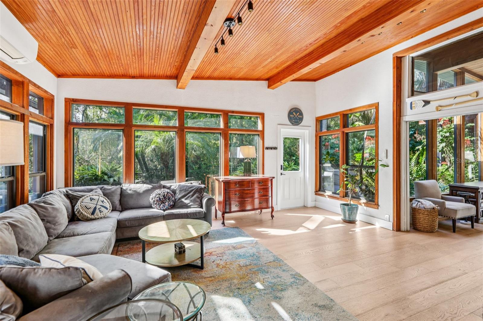 Image 12 of 61 For 1016 Howell Branch Road