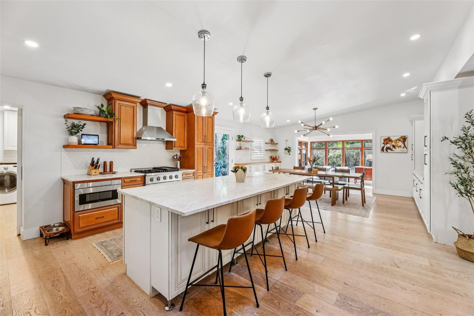 Image 16 of 61 For 1016 Howell Branch Road