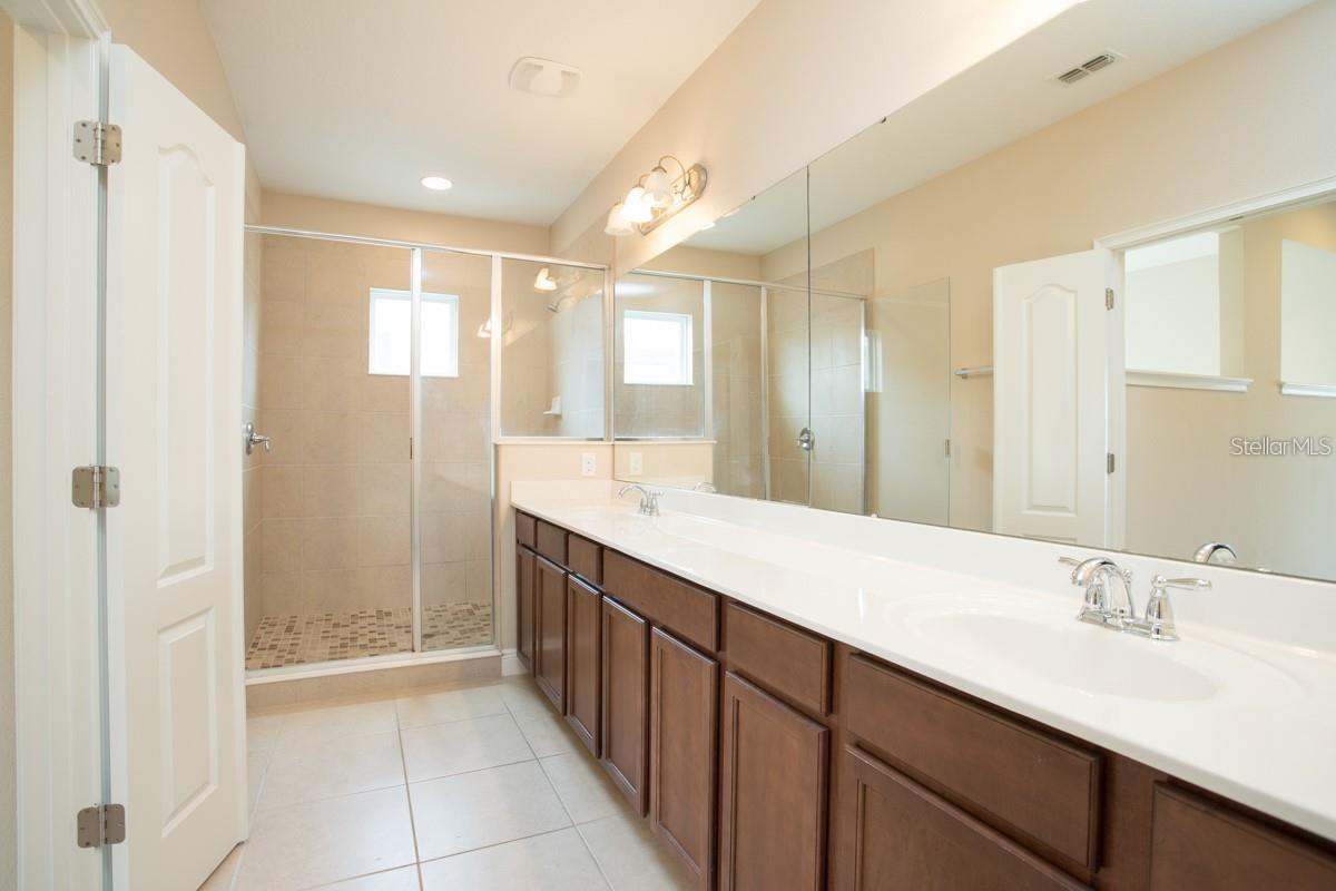 Image 15 of 28 For 8543 Pinter Street