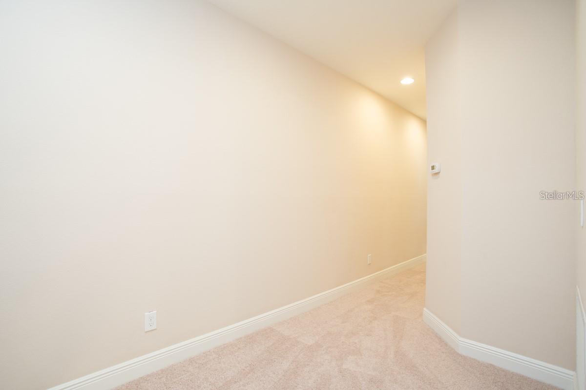 Image 20 of 28 For 8543 Pinter Street