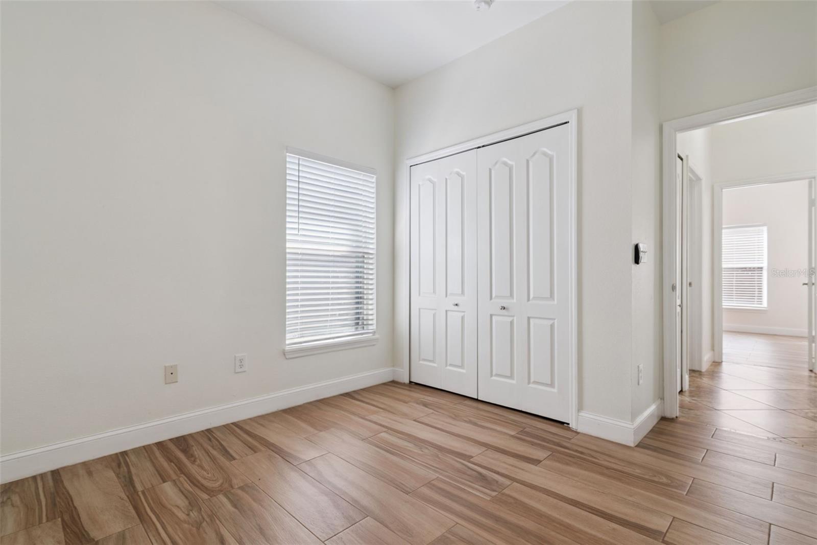 Image 20 of 32 For 4225 Waterside Pointe Circle