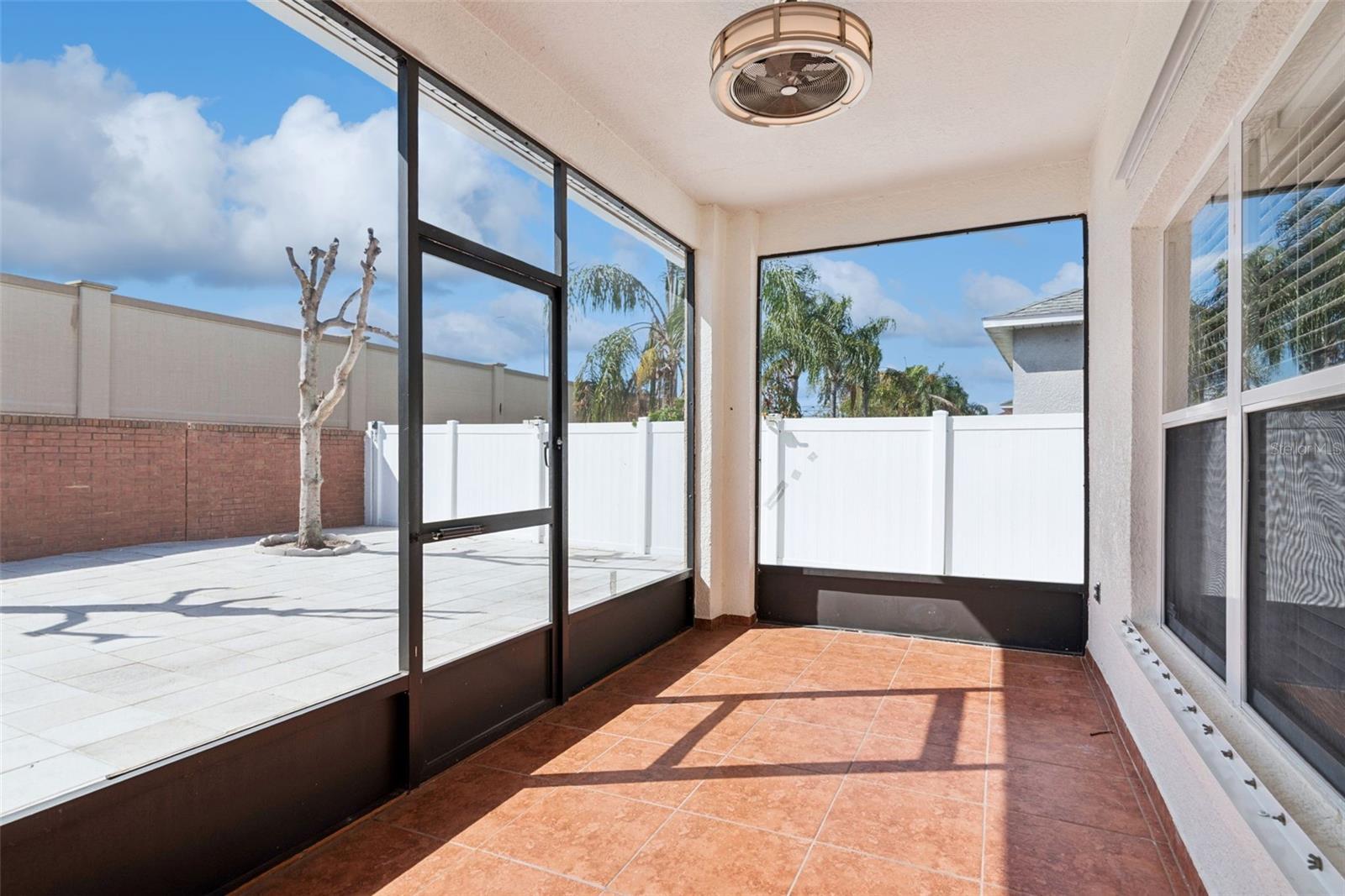 Image 21 of 32 For 4225 Waterside Pointe Circle