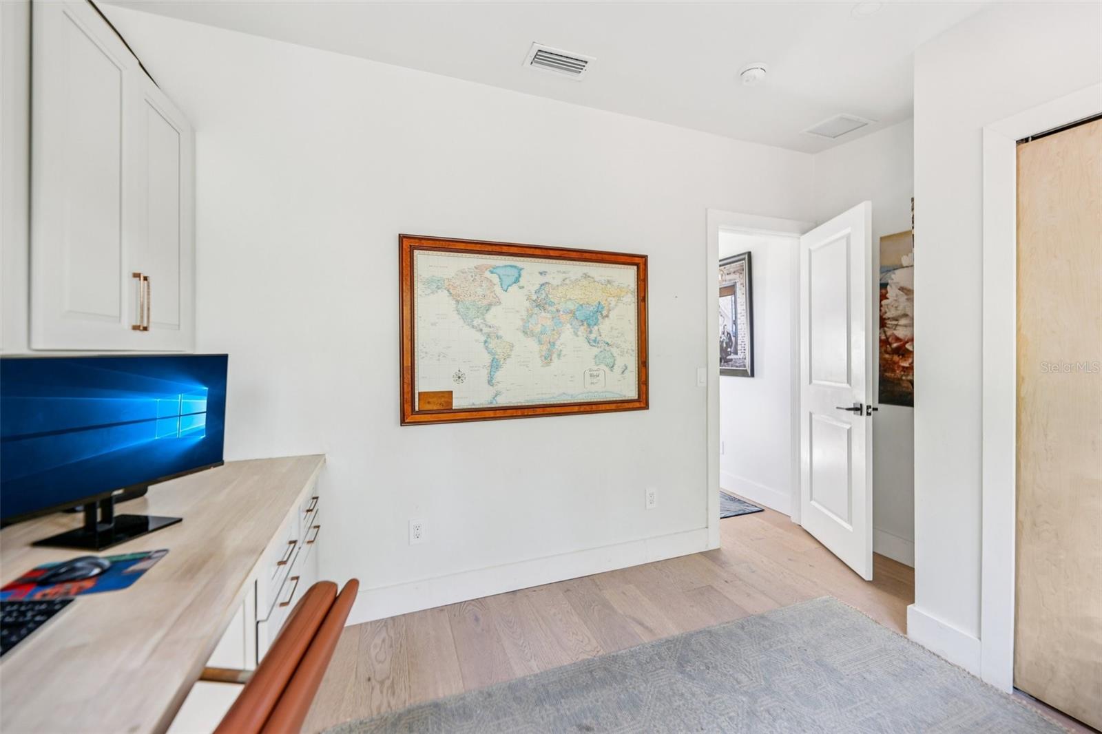 Image 36 of 61 For 1016 Howell Branch Road