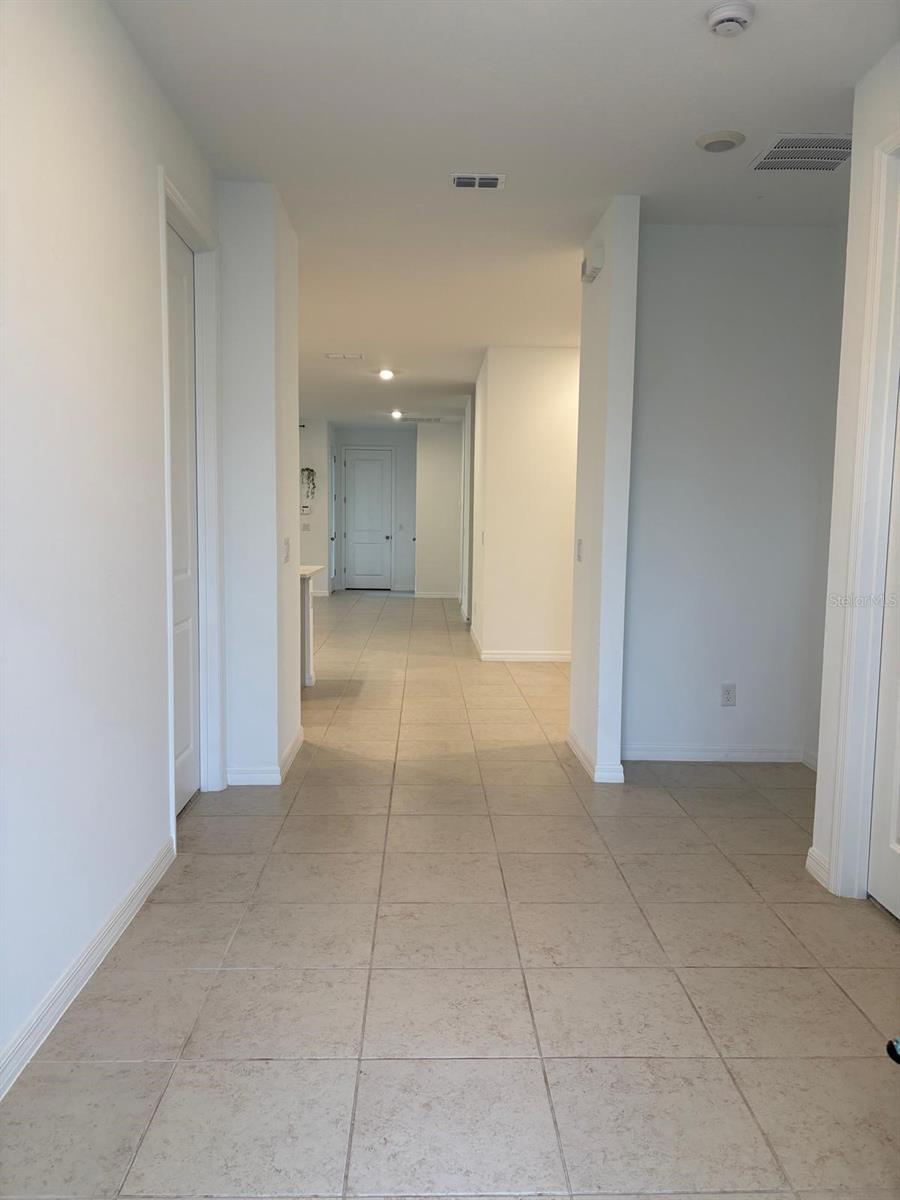 Image 15 of 17 For 3125 Voyager Avenue