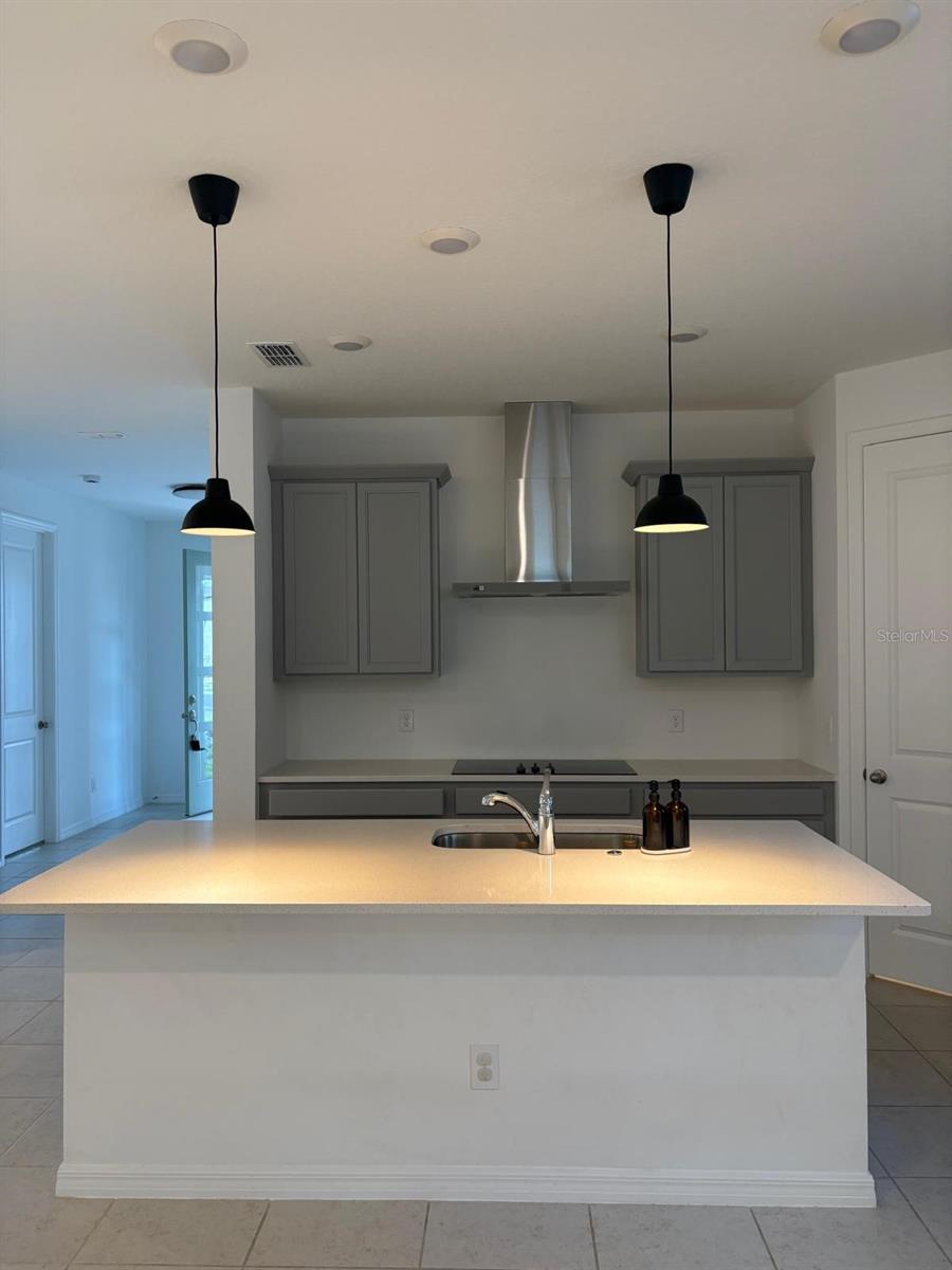 Image 3 of 17 For 3125 Voyager Avenue