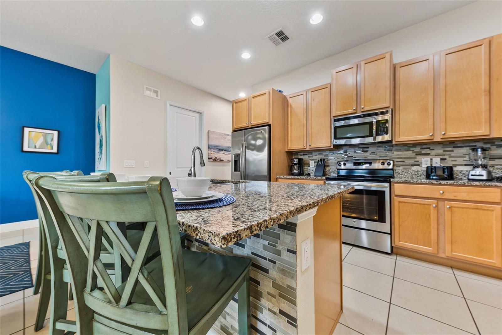 Image 13 of 34 For 462 Captiva Drive