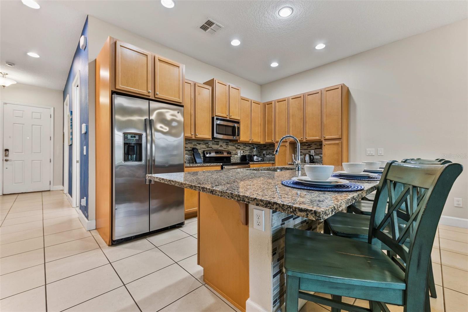 Image 14 of 34 For 462 Captiva Drive