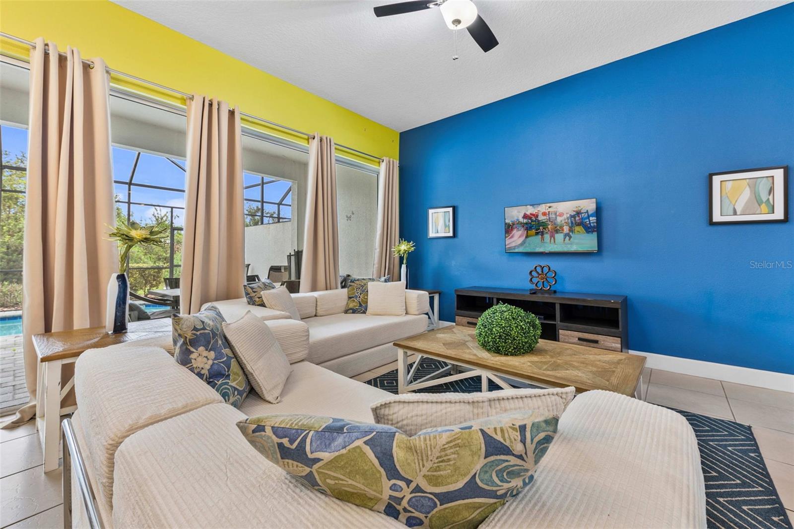 Image 17 of 34 For 462 Captiva Drive