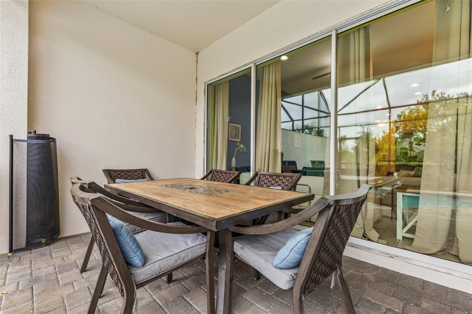 Image 21 of 34 For 462 Captiva Drive