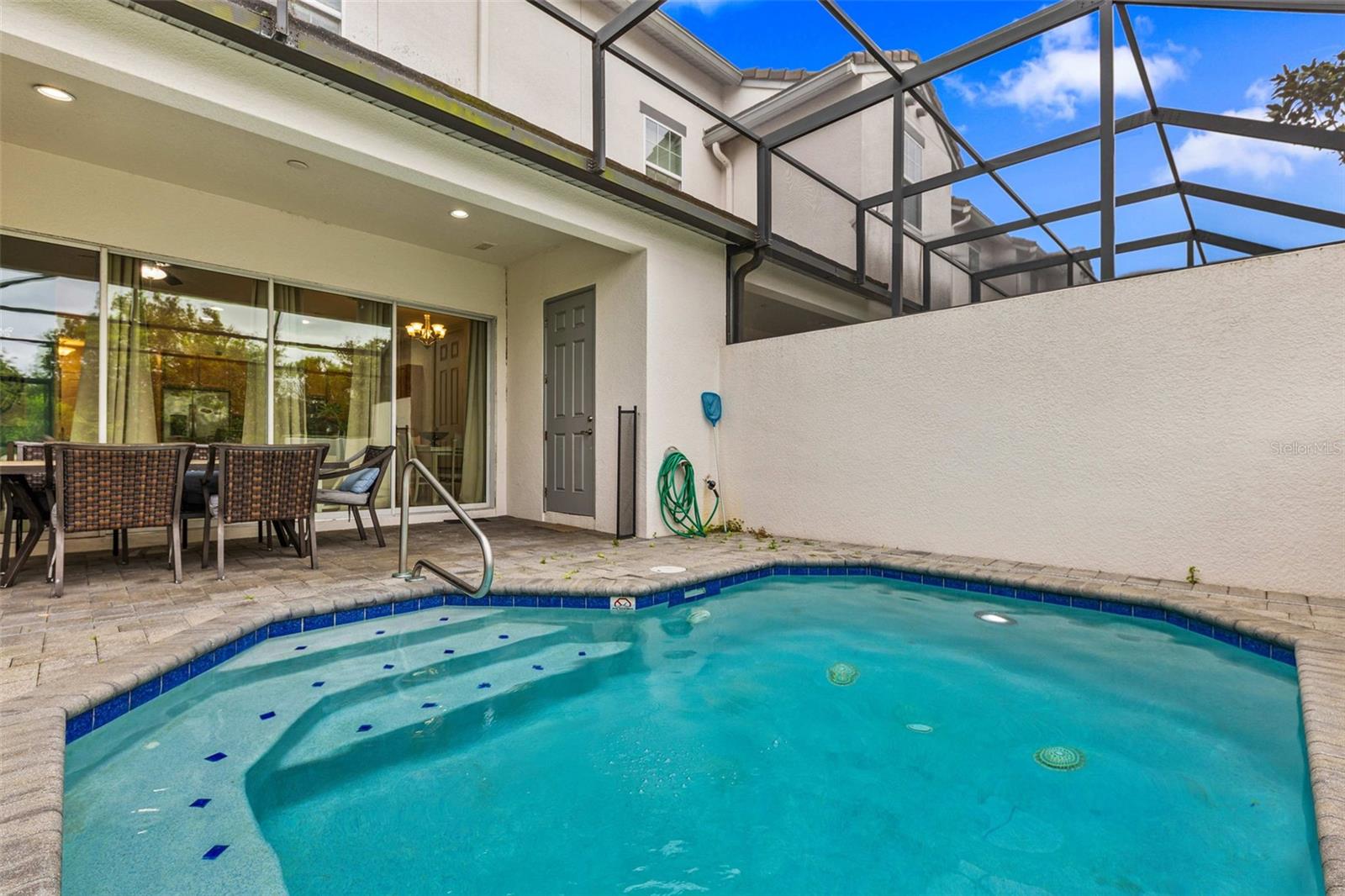 Image 22 of 34 For 462 Captiva Drive