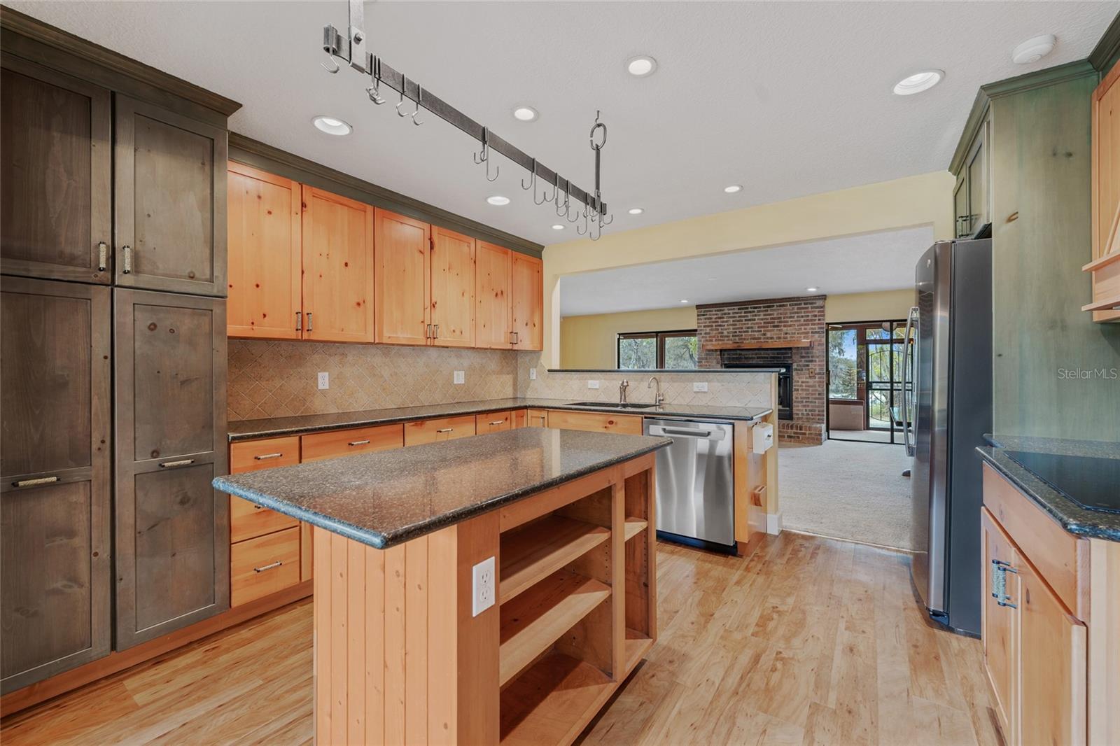 Image 11 of 37 For 17549 Seidner Road