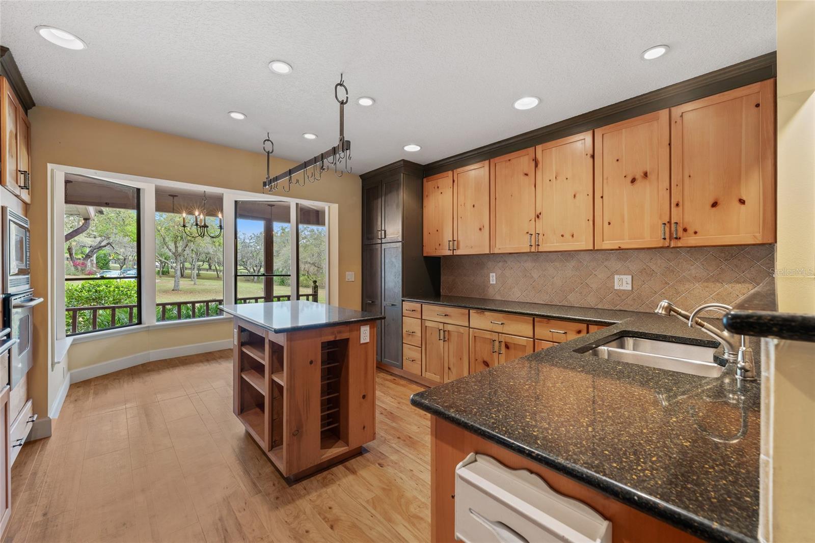 Image 14 of 37 For 17549 Seidner Road