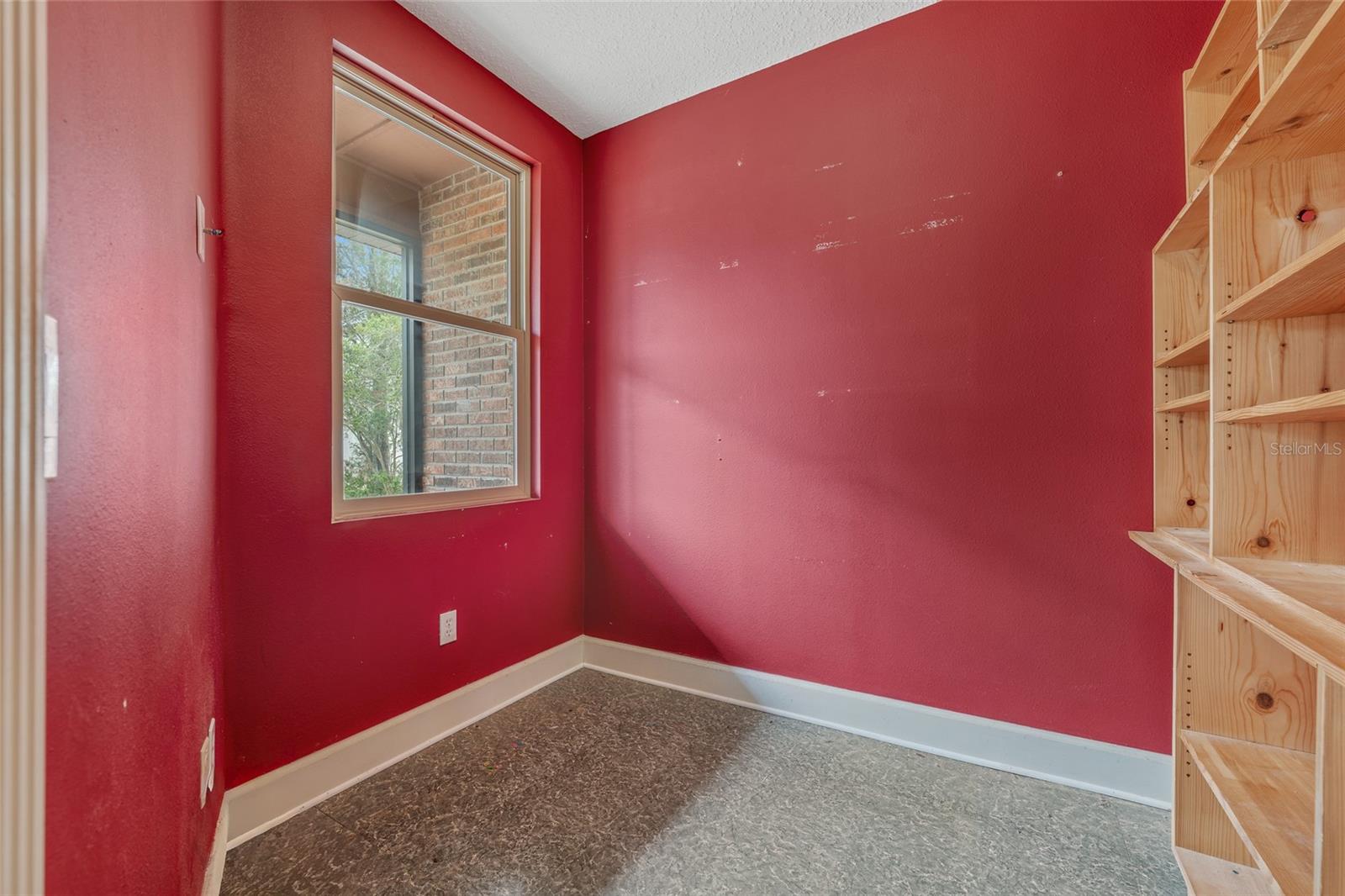 Image 24 of 37 For 17549 Seidner Road