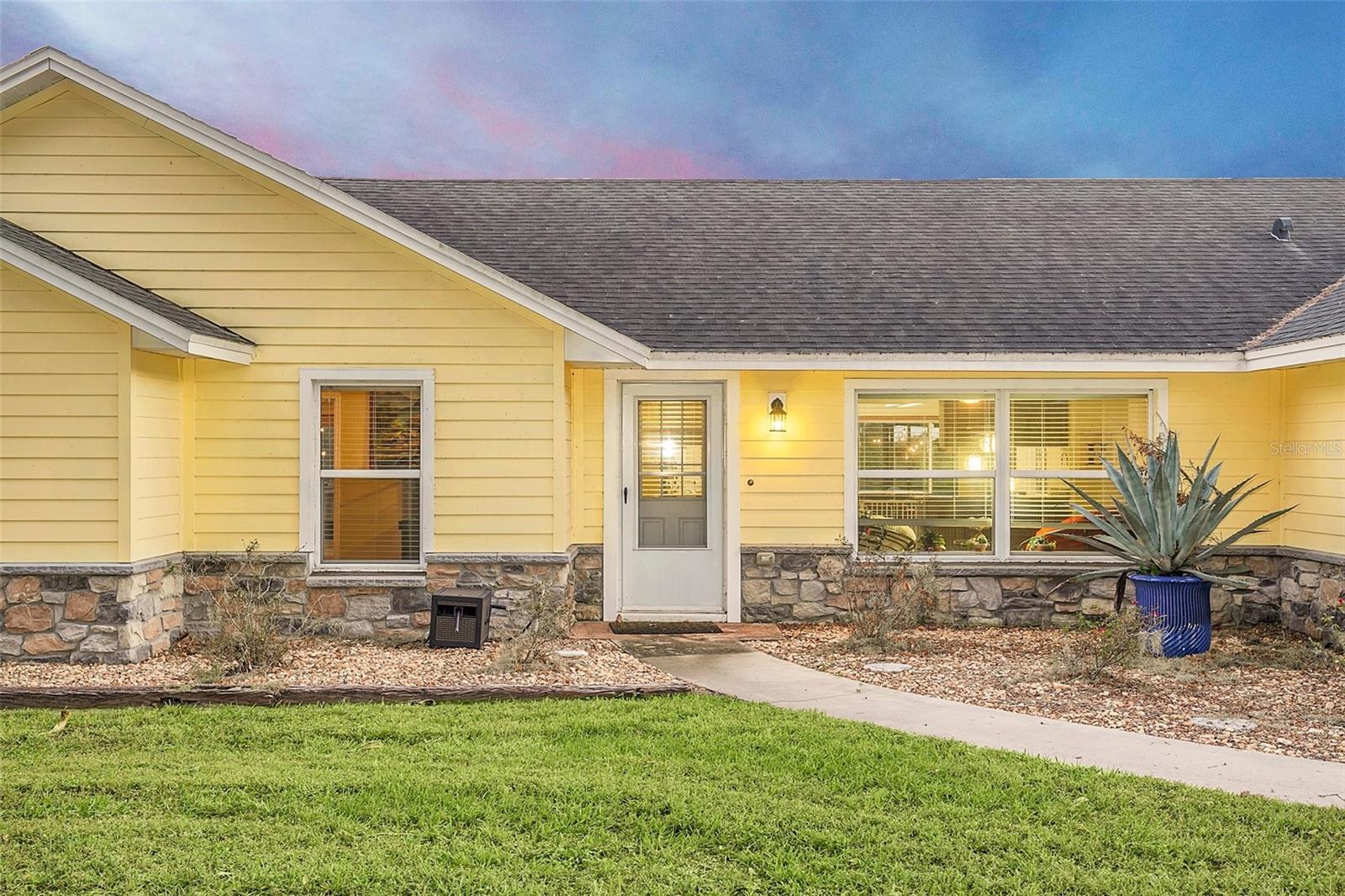 Image 11 of 87 For 4750 Rummell Road