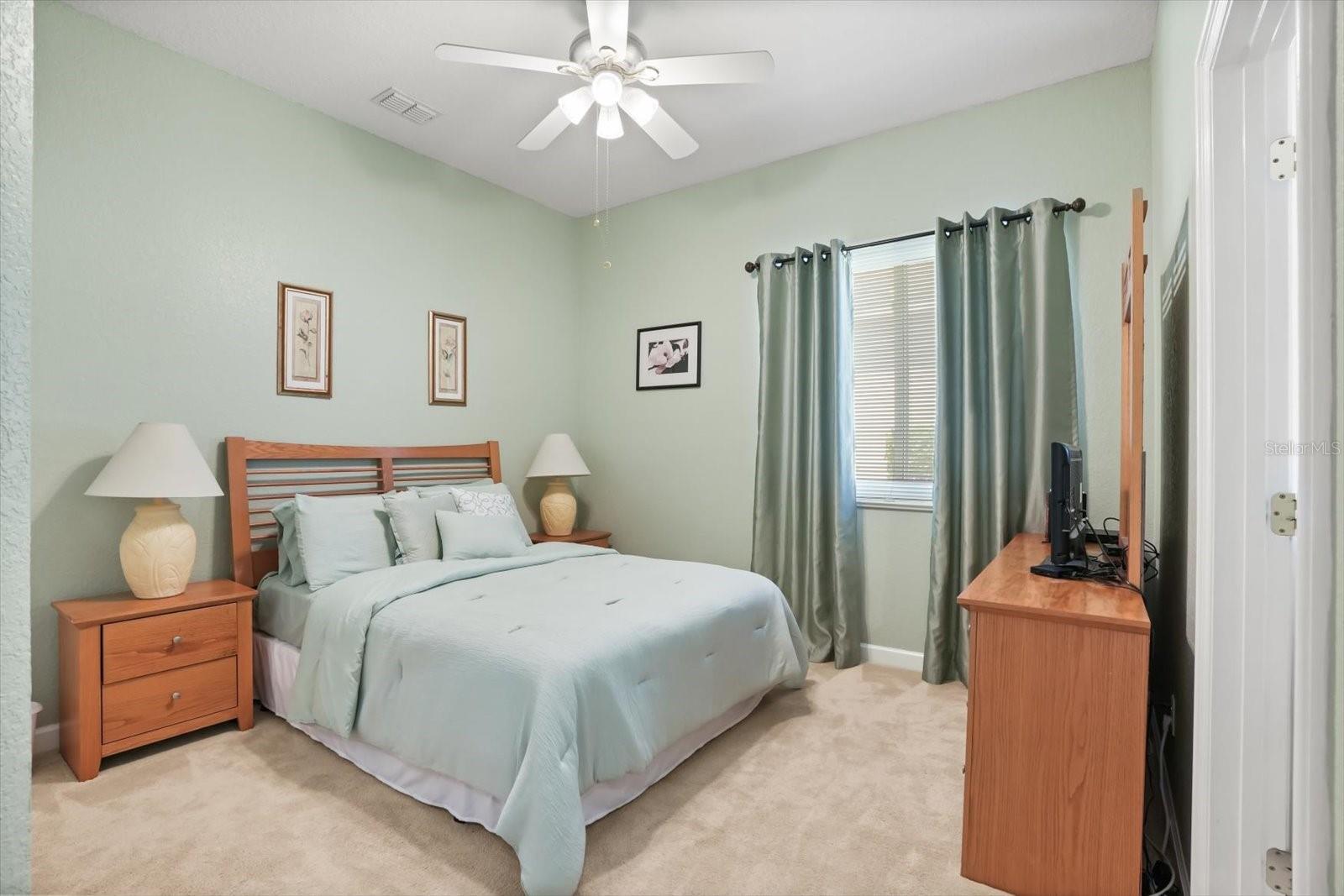 Image 26 of 47 For 1500 Ledgemont Lane