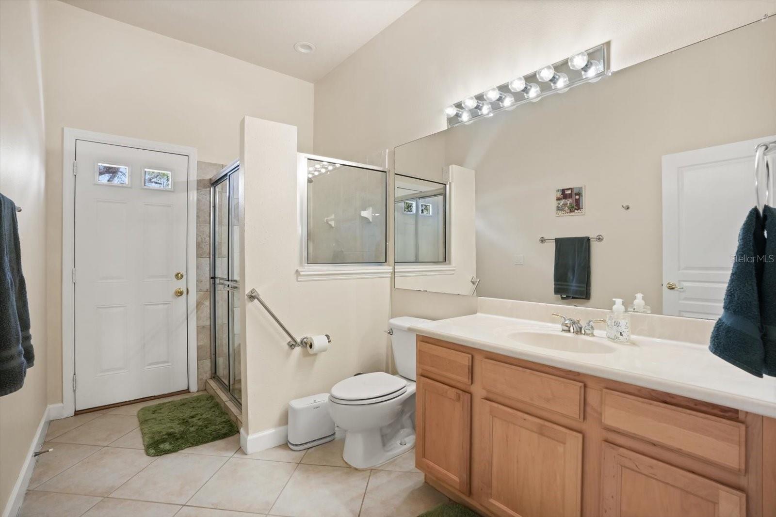 Image 30 of 47 For 1500 Ledgemont Lane