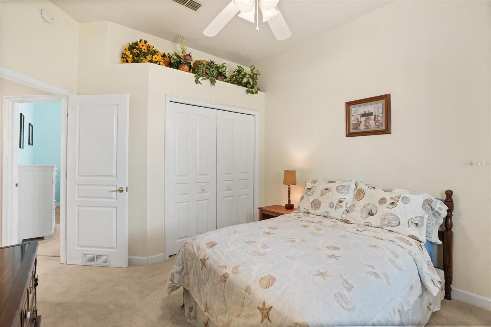 Image 33 of 47 For 1500 Ledgemont Lane