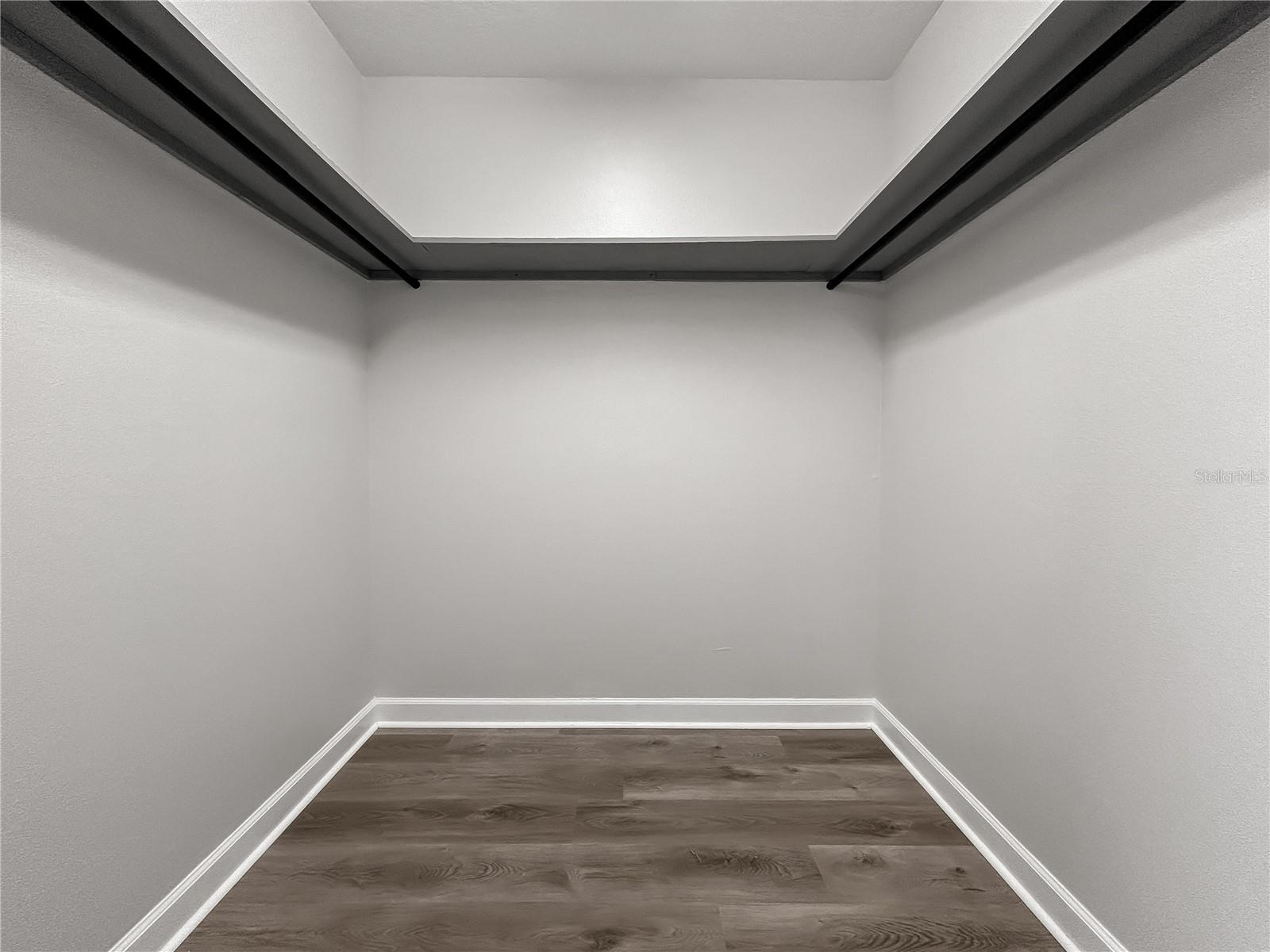 Image 15 of 24 For 1884 Peterson Place