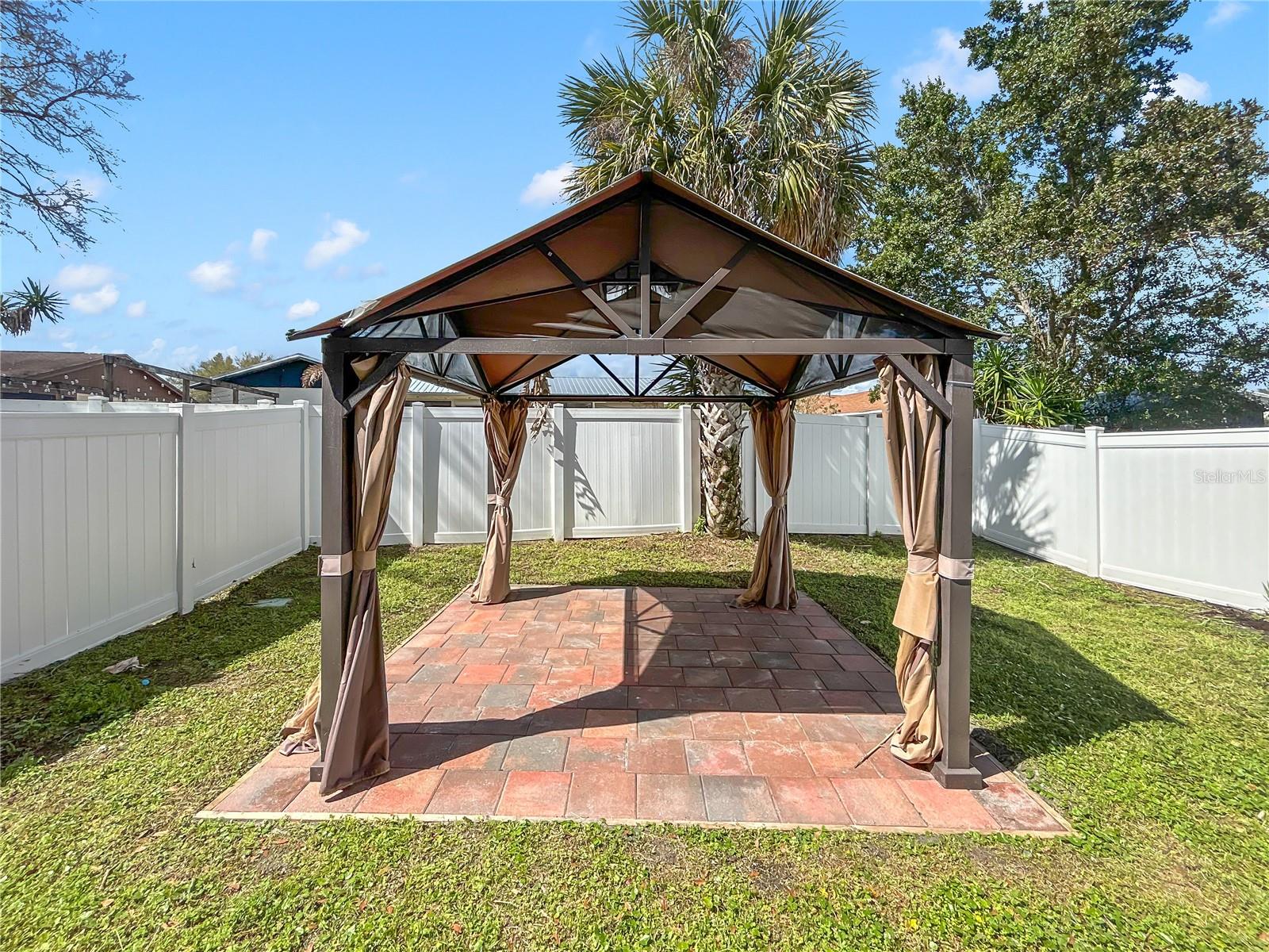 Image 23 of 24 For 1884 Peterson Place