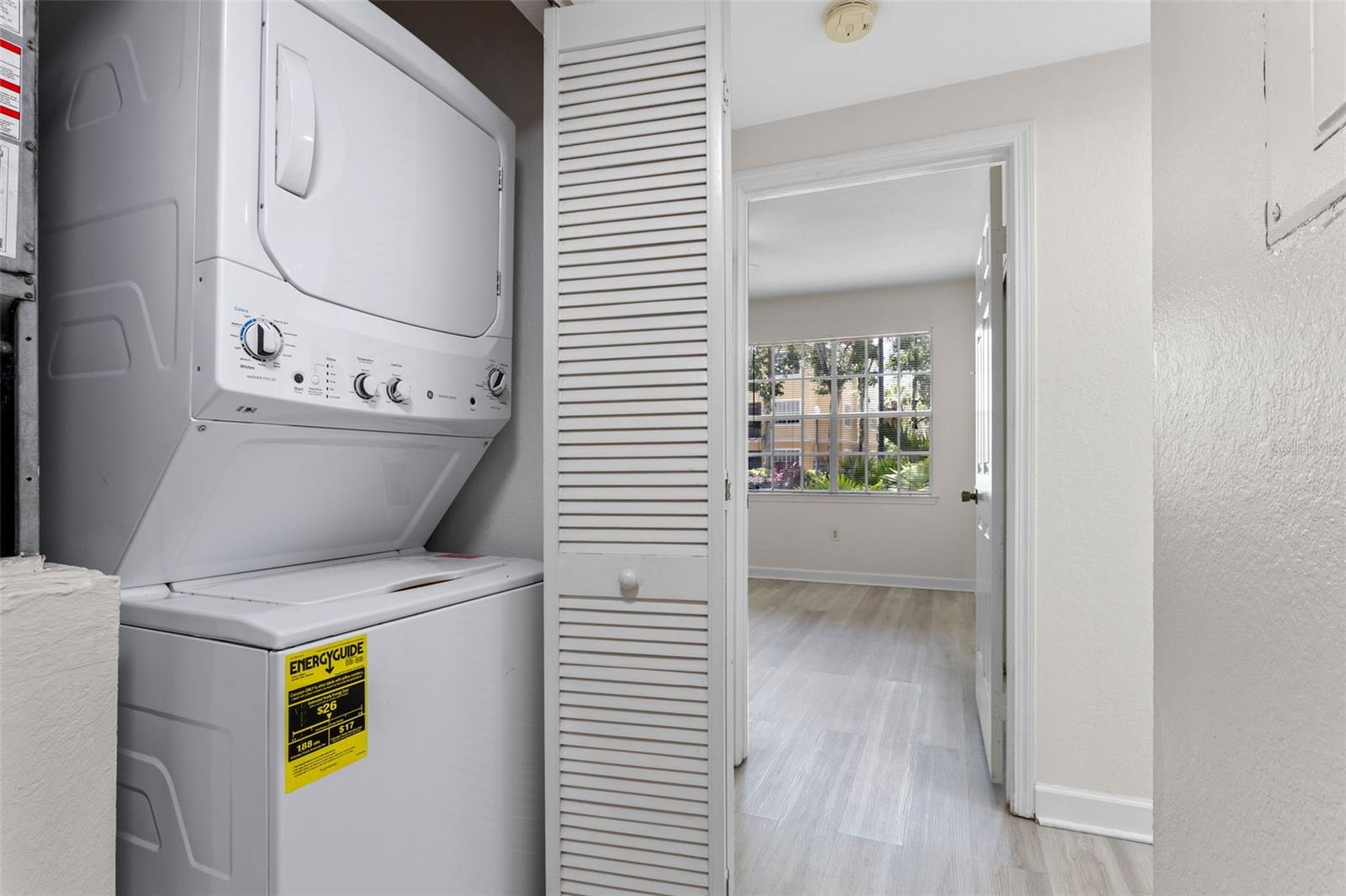 Image 16 of 41 For 2528 Robert Trent Jones Drive 1617