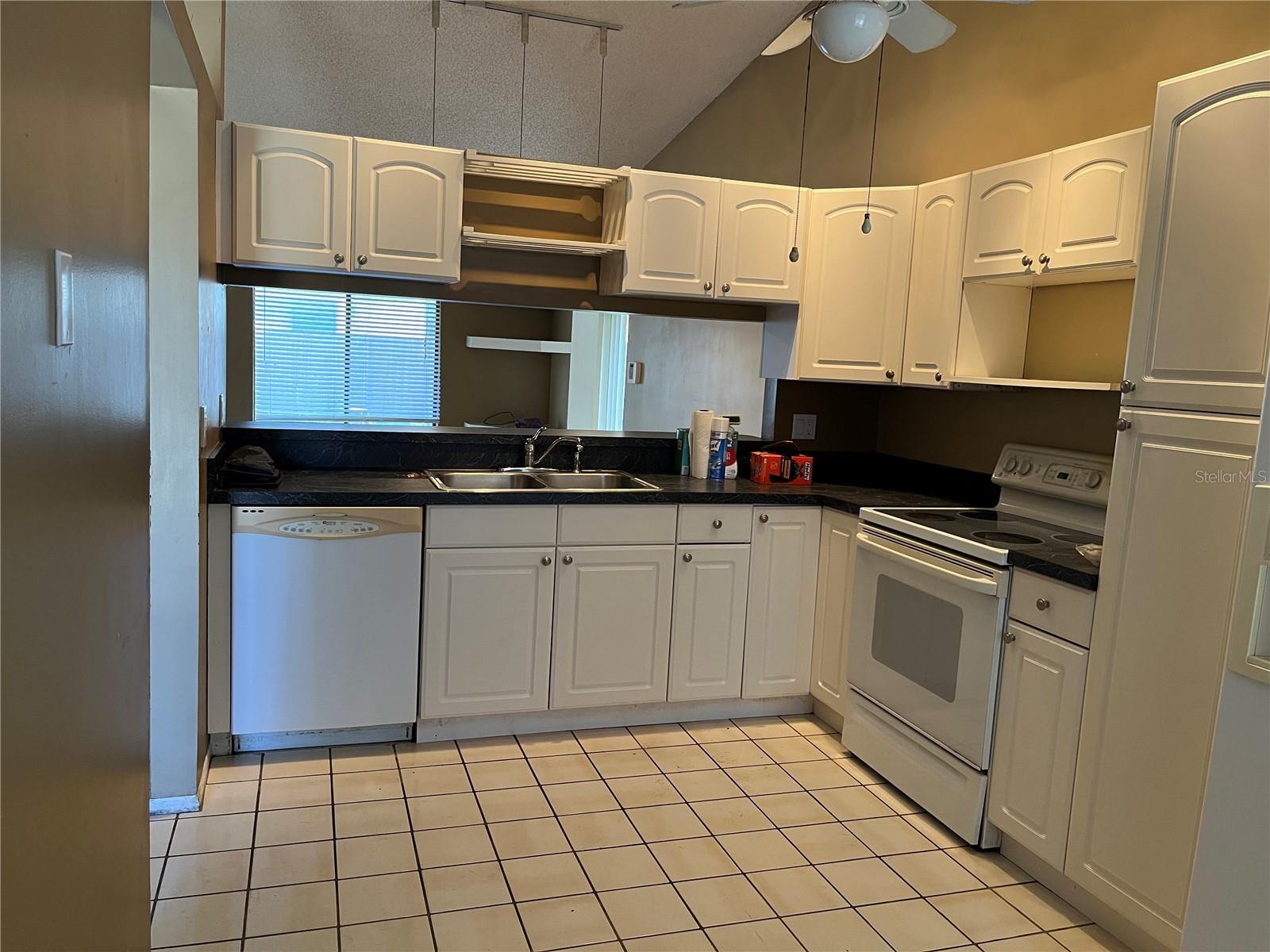 Image 6 of 13 For 195 Pine Knoll Court