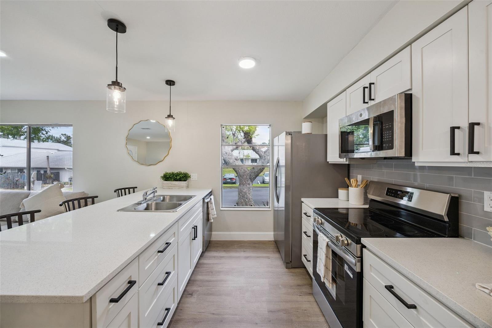 Image 10 of 20 For 594 Heatherton Village