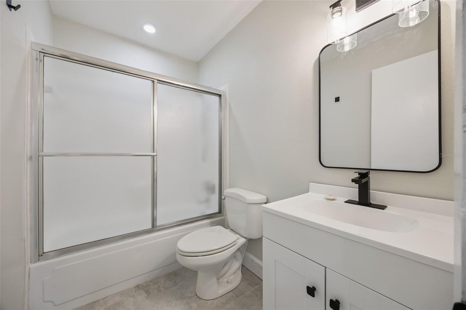 Image 16 of 20 For 594 Heatherton Village