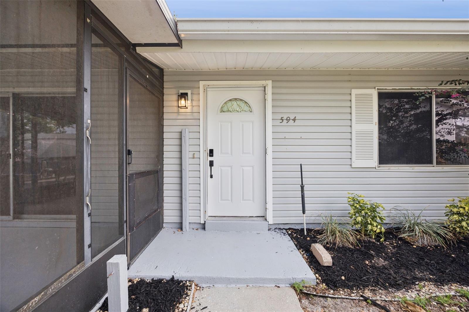 Image 3 of 20 For 594 Heatherton Village