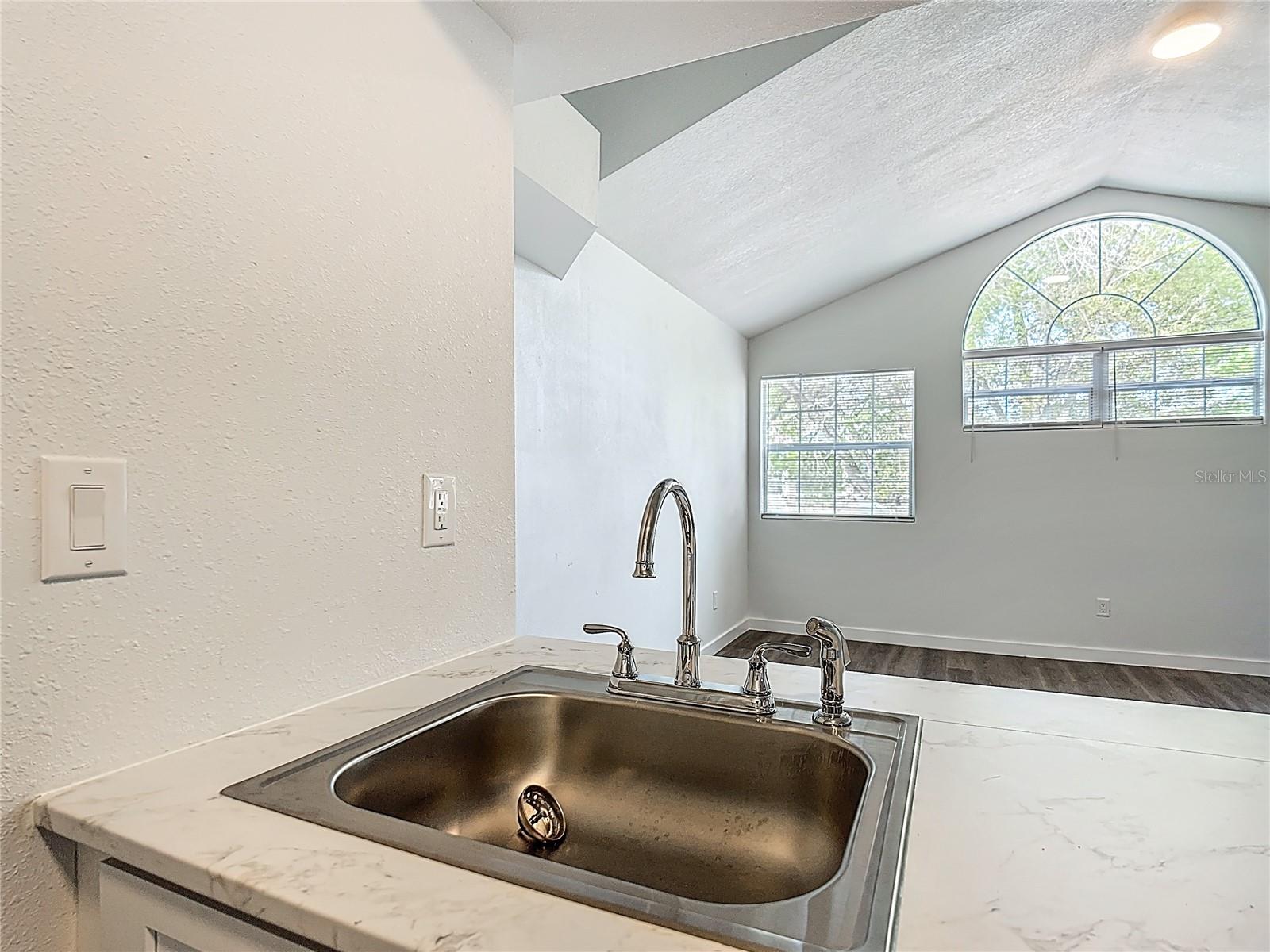 Image 17 of 34 For 2717 Poinciana Boulevard 176